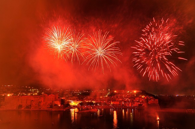 Pyrénées-Orientales. 9 personnes blessées par une fusée de feu d'artifice à  Collioure